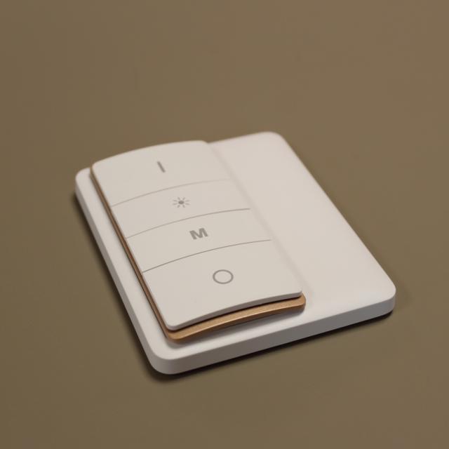 CUE Fjernkontroll MultiWhite®