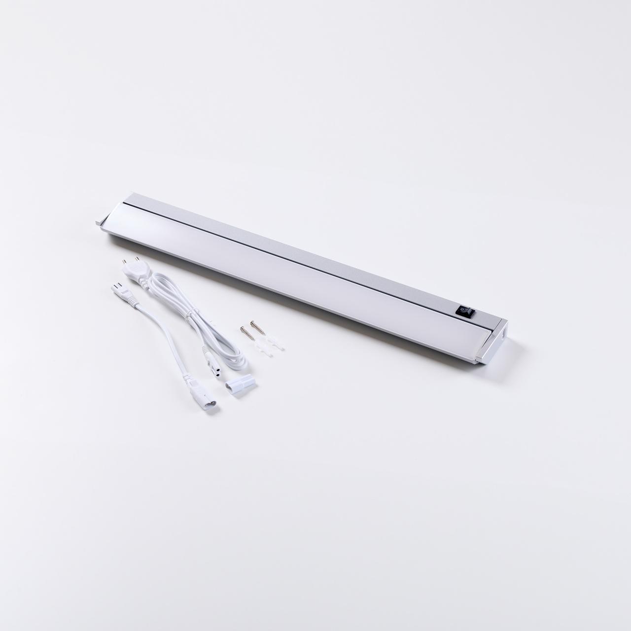Striplight lysarmatur vippbar LED 3000K